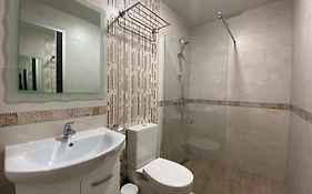 Comfort Guest Rooms